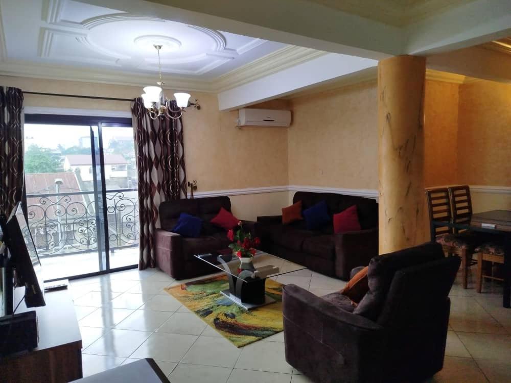 Launapark Residence Douala Extérieur photo